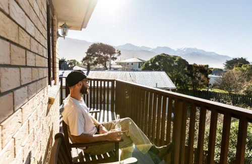 Kaikoura House | Coastal, Spacious, Mountain Views - KK21238
