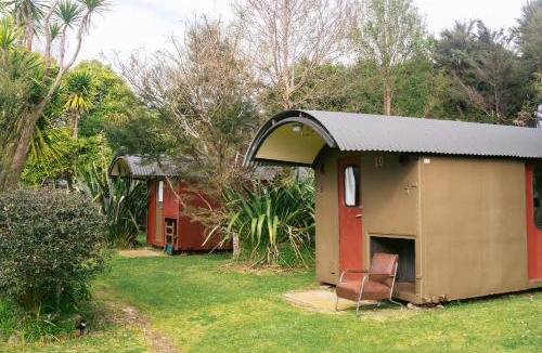 Raglan Cabin | Solscape