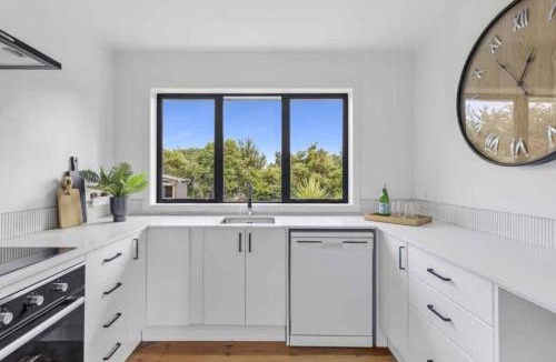 Cambridge Apartment | Modern Cambridge Retreat