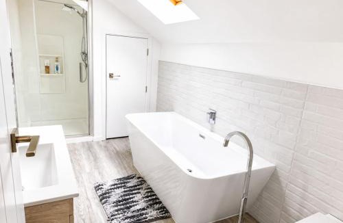 Palmerston North House | Comfort on Coutts Way
