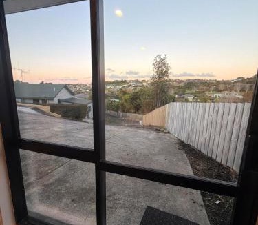 Welcome Bay House | Welcome Bay Stay Private Unit