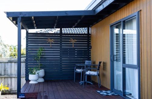 Papamoa Beach Bed & Breakfast | The Beach Snook - Papamoa Beach