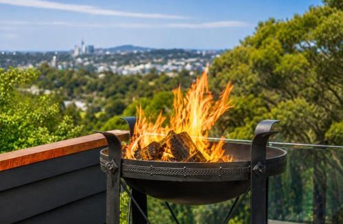 Titirangi House | Maison Blanc Lodge - Nature Haven 4-Bed Luxury