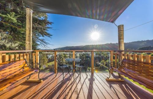 Kaukapakapa House | Manuka Bliss Heights - Close to Thermal Hot Pools