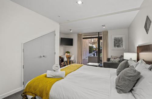 Queenstown Apartment | The Alps Studio