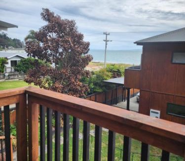 Te Mata Ski Chalet | Coastal bliss te mata
