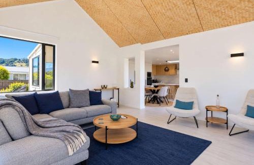Pohara House | Pohara Beach Dreams