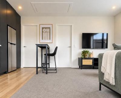 Lower Shotover Apartment | Cosy Retreat in Lower Shotover