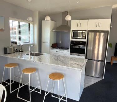 Starvation Hill Apartment | Ashley Gorge Country Getaway
