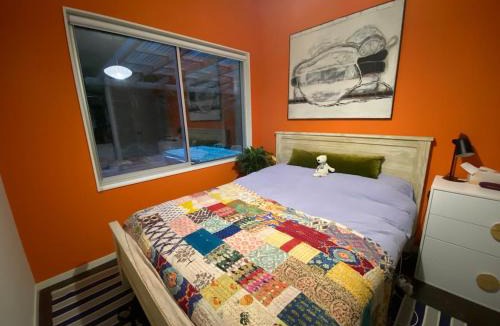 Titirangi House | New York in Titirangi!