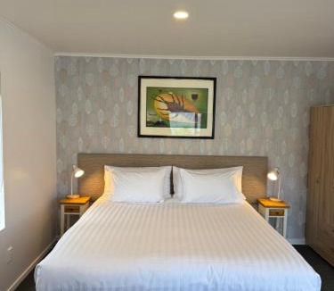 South Bay Hotel | Coast