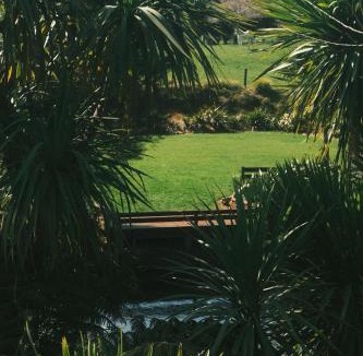 Kaimarama House | Mill Creek Cottage