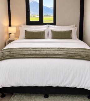 Staveley Apartment | Alpine View Lodge - A million dollar mountain view for everyone to enjoy