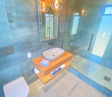 Opua Apartment | No10 A Boutique Harbour View Retreat