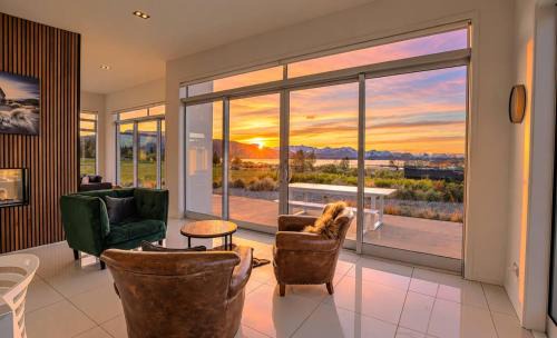 Tekapo House | Infinity Lakeview