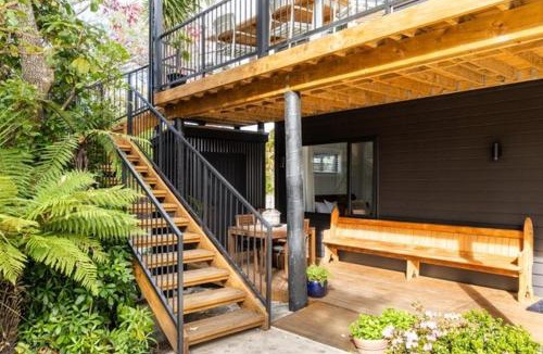 Hospital Hill Cabin | L'amour Nest Lodge