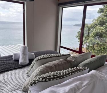 Tairua House | Cliffside Retreat Tairua