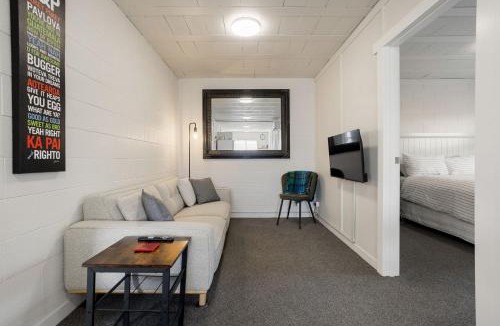Te Awamutu Apartment | The Bunkers - Urban meets Rustic