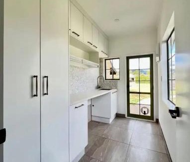 Drury House | Solstice House &Pool -Perfect outdoor entertaining