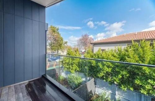 Sherborne Street Apartment | Sherborne Loft, Stylish 2BR, 2 bathrooms and Free Parking