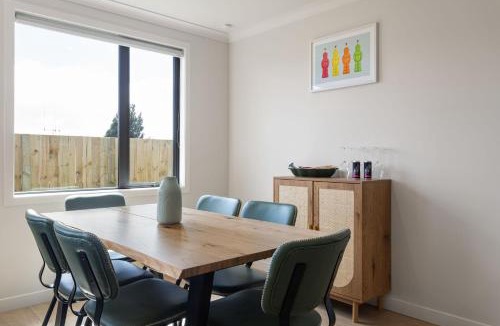 Te Awamutu Villa | Charleton's 1 on Teasdale