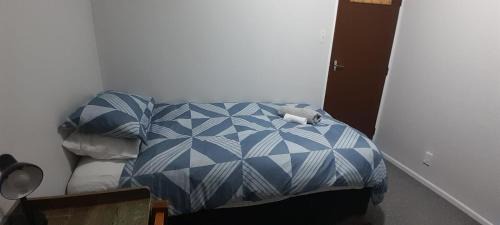 Johnsonville Apartment | Cozy home with Mountain Views in Johnsonville