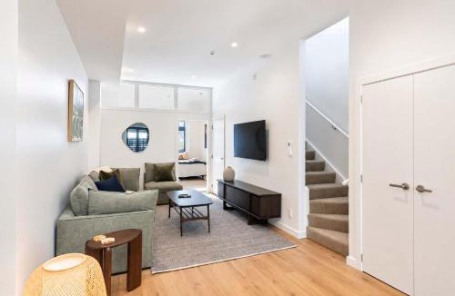 Te Aro Apartment | The Ascot 3BR City Townhouse in Wellington