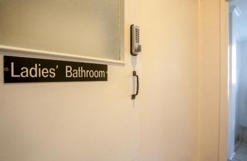 Newton Hotel | Kiwi International Hotel