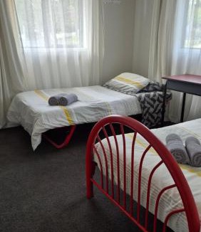 New Plymouth House | Rest & Relax at Ambury
