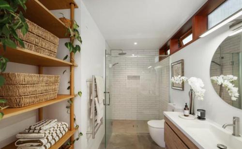 Bowentown House | Explore beautiful coastal walks