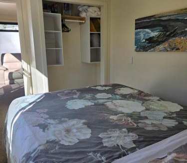 Pleasant Point Apartment | Horton Studio