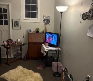 Castlecliff House | Cara Leigh Walker