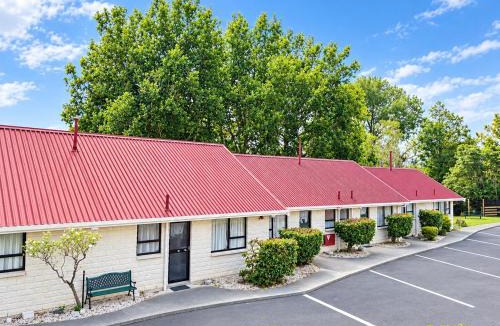 Palmerston North Hotel | Awatea Park Motel