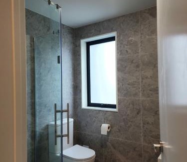 Avondale Apartment | Entire 2BR Townhouse l Free Parking l Working from home space