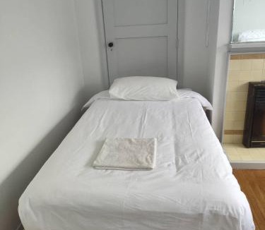 Mount Albert House | 3 Bedroom House, Unit A