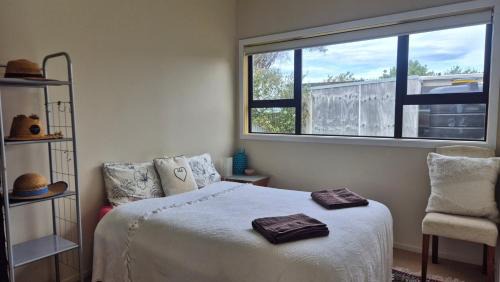 Ocean Beach House | Whareupoko
