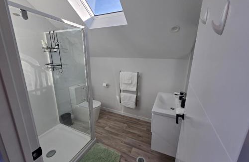 Kawarau Falls Apartment | Great Warm Studio Unit