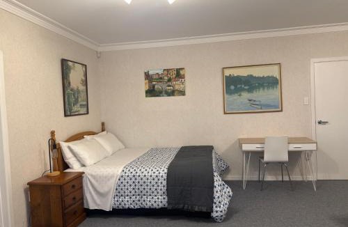 Rewa House | No 1 Beachfront Holiday Home