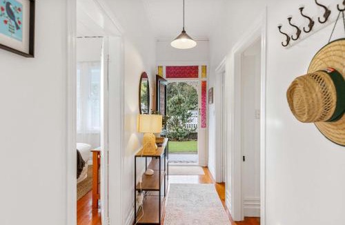 Mount Eden House | Beautiful Heritage Home in Mt Eden by Zodiak Stays