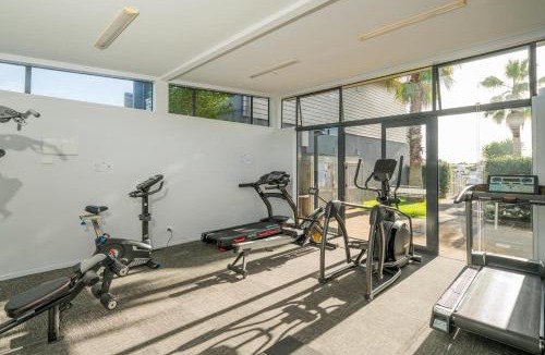 Whitianga Apartment | Villa One on the Waterways - Pool, Spa Pool, Tennis