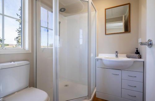 Wedderburn Hotel | Wedderburn Cottages