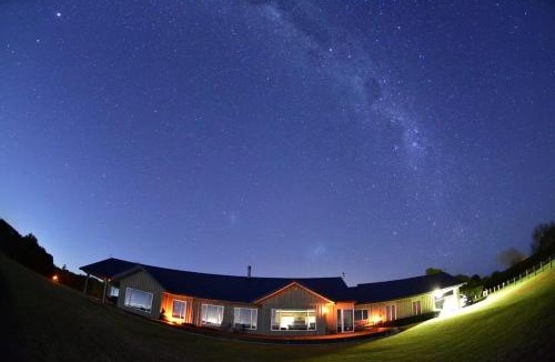 Clarks Beach Villa | Luxury Beachfront Farm Retreat w Private Beach