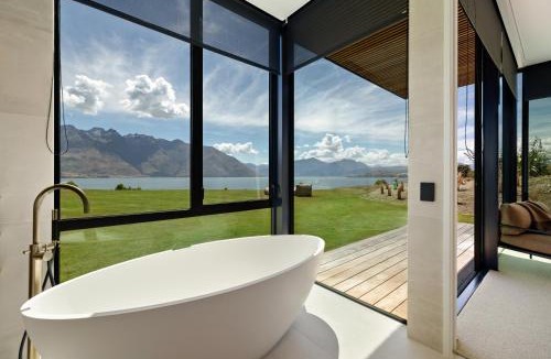 Queenstown Lakes District Villa | Wye Creek Residence by Sotheby's Luxury Rental Homes