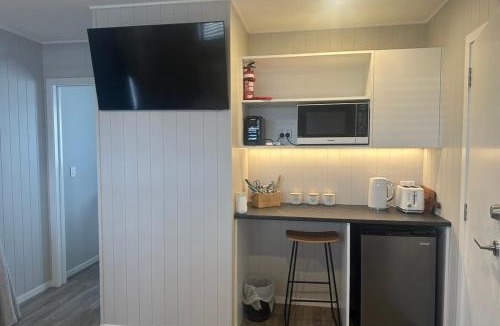 Blenheim House | Modern home away from home