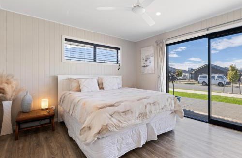 Blenheim House | Modern home away from home