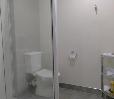 New Plymouth Hotel | Landmark Manor
