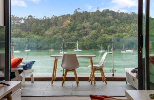Hobsonville Apartment | Hobsonville 2BR Waterfront Gem with Water Views