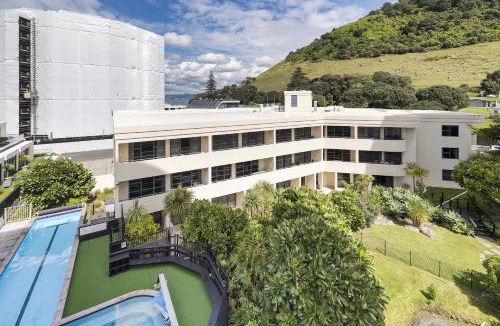Mount Maunganui Apartment | 2 Marine Parade