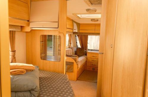 Wanaka Cabin | Sundale Caravan Retreat 4 Berth - Wanaka
