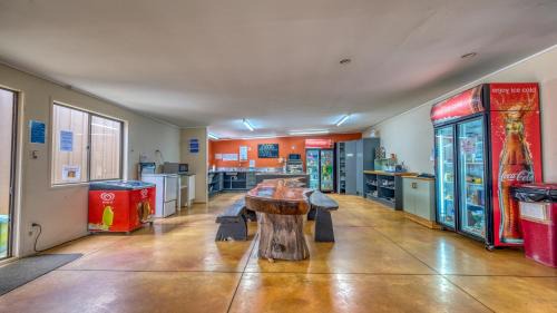 Kaitaia Cabin | Beachcomber Lodge & Backpacker